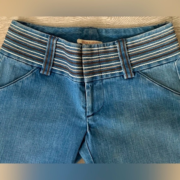 Alice + Olivia Low Rise Wide Leg Denim Jeans | New with out tag| early 2000s - Picture 4 of 7